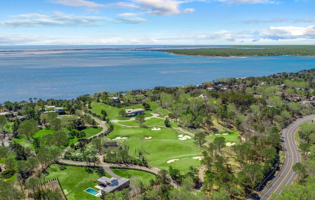 520 Montauk Highway Southampton Main