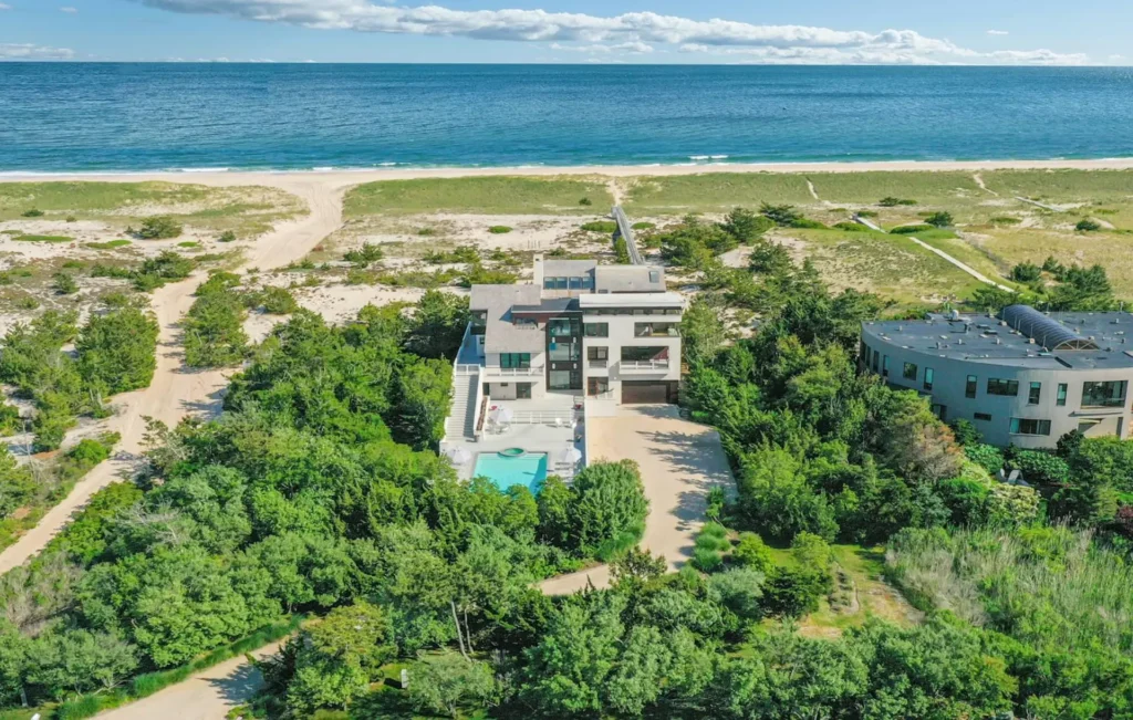 1950 meadow lane southampton main